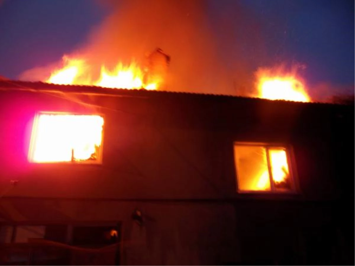 Büyükorhan\'da Korkutan Yangın