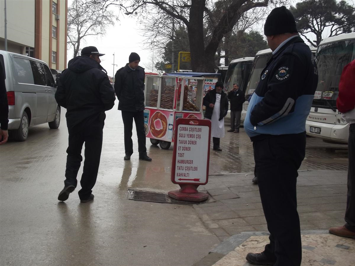 Gemlik Zabıta Ekiplerinden Sıkı Denetim
