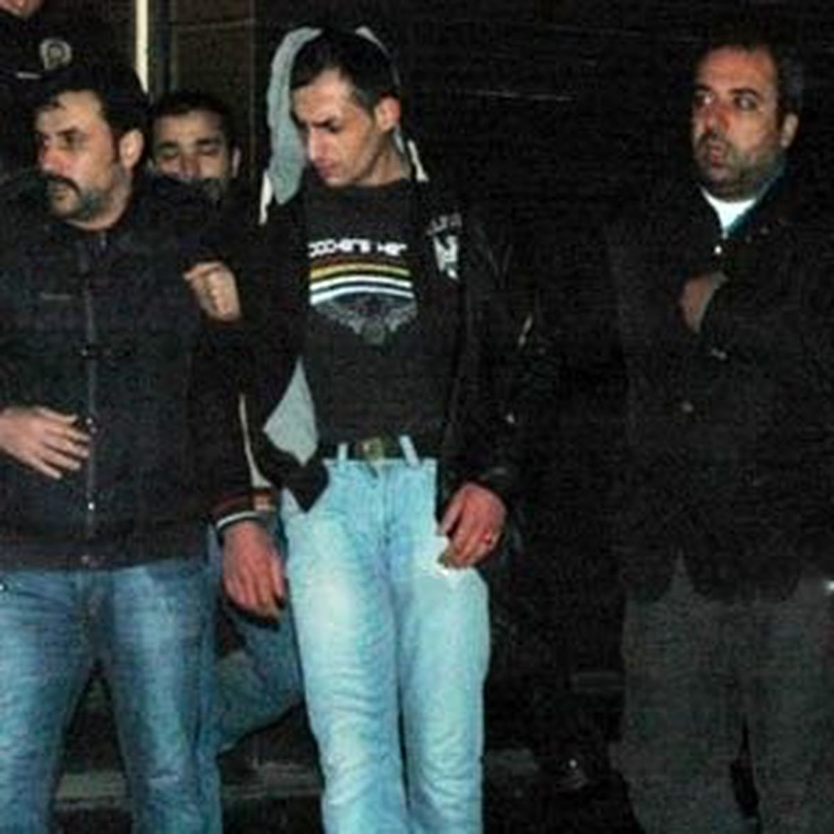 Kafedeki Silahlı Eylem