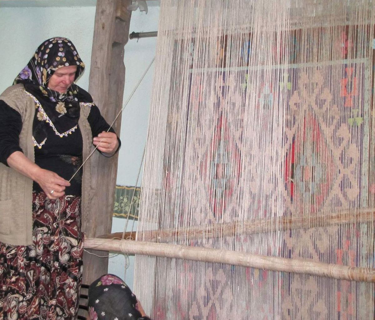 Kars'ta Türk Kilimlerine Çin Sahip Çıkıyor İddiası