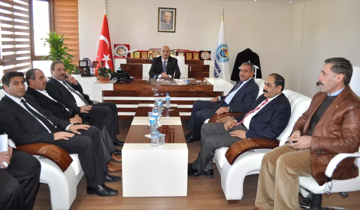 Özcan\'dan Ticaret Borsasına Ziyaret