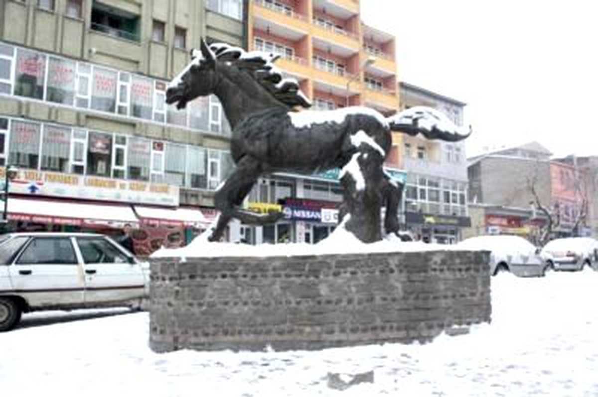Sıcaklıklar Kuzey İç ve Doğu Kesimlerde 2-4 Derece Azalacak
