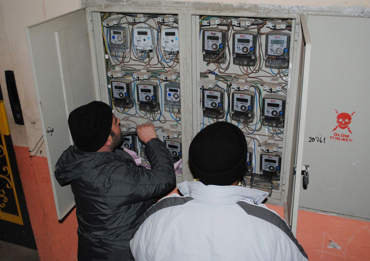 Siverek\'te Kaçak Elektrik Denetimi