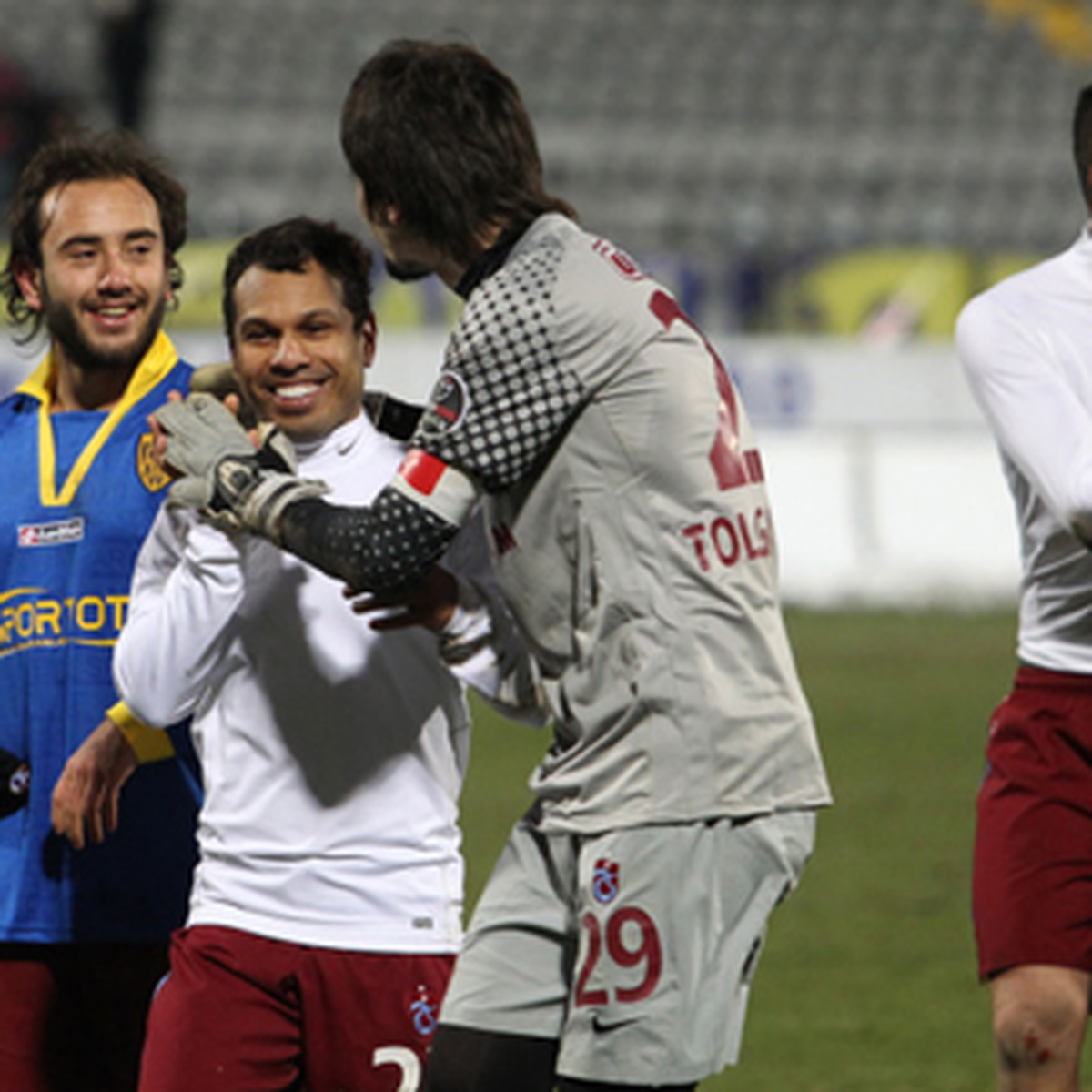 Trabzonspor, Ankaragücü'nü Farklı Geçti