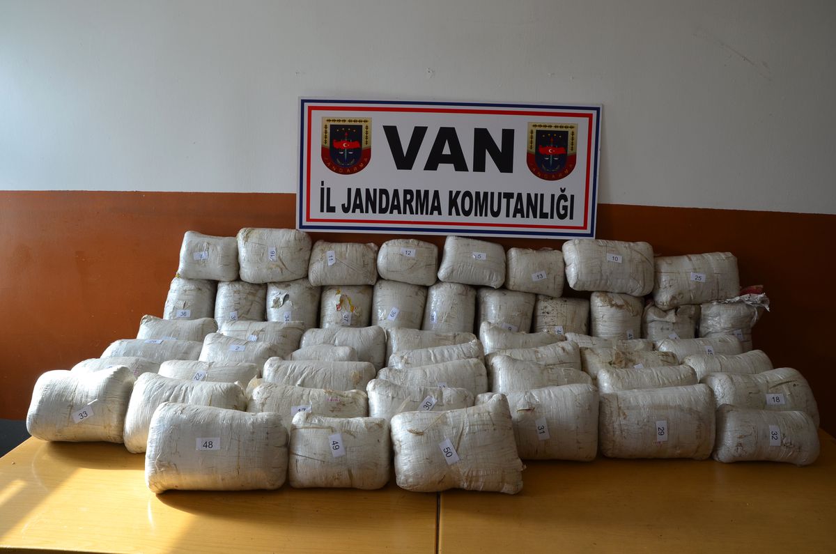 Van\'da 361 Kilo Esrar Ele Geçirildi