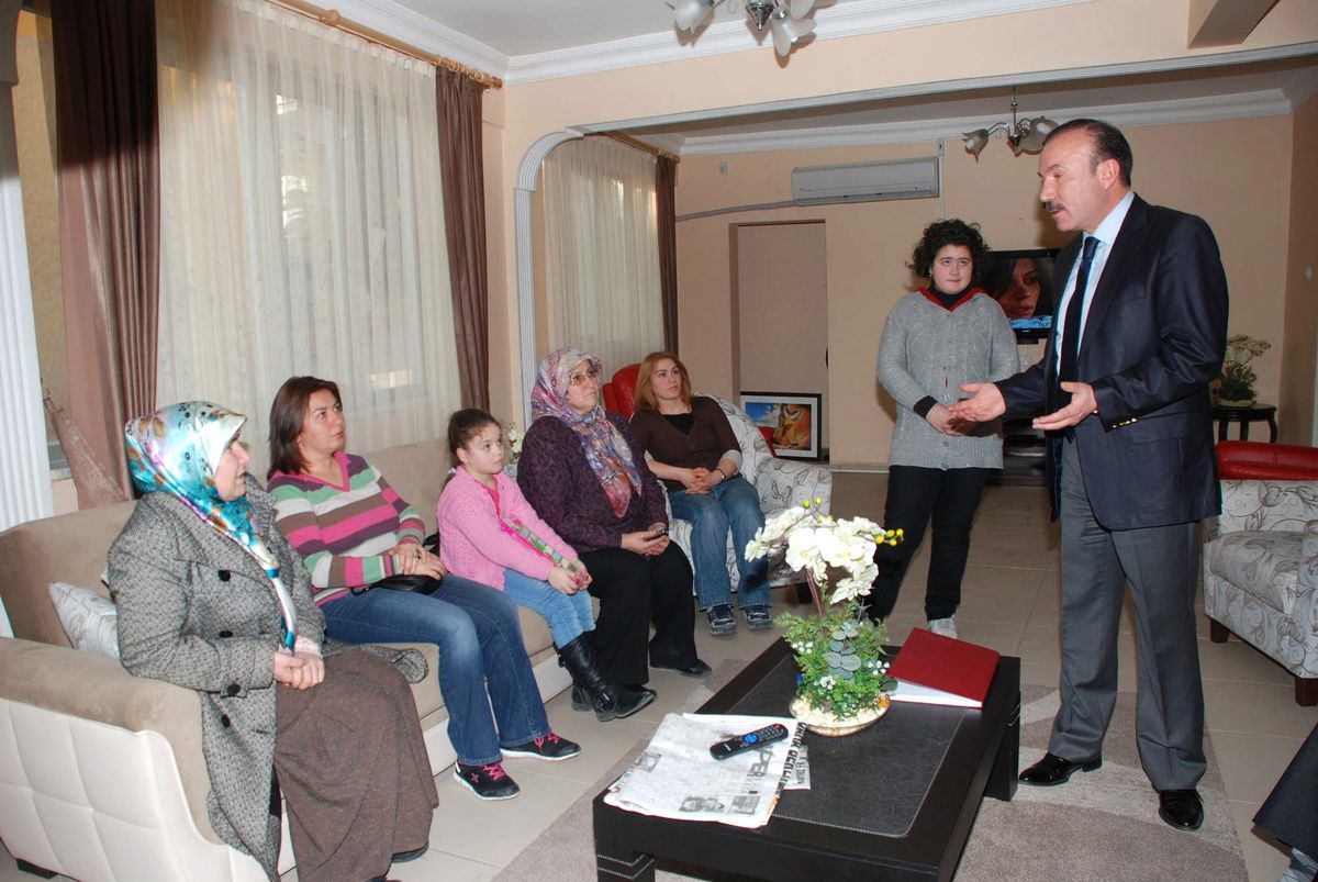 Bir Emekli Evi de Cedit Mahallesi\'ne