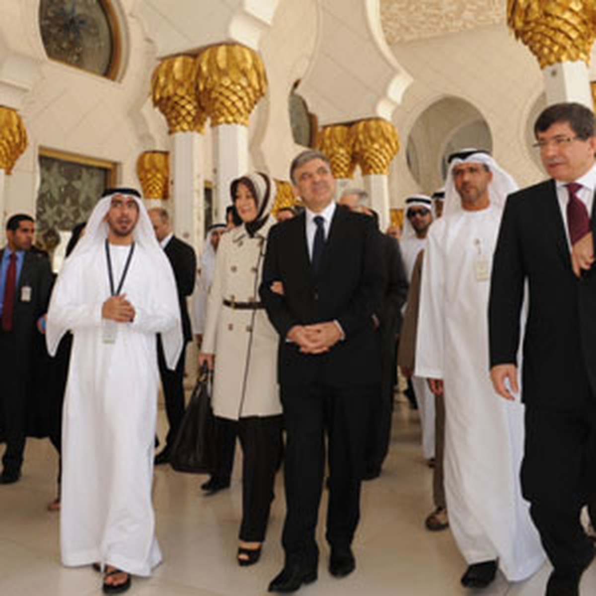 Cumhurbaşkanı Gül, Şeyh Zayed Camii\'ni Ziyaret Etti