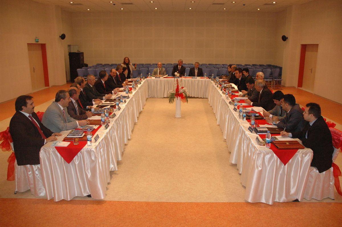Kredi Yurtlar Kurumu\'nda Değerlendirme Toplantısı
