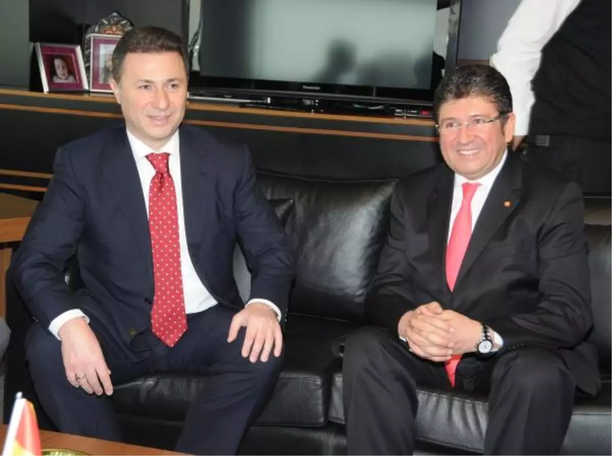 Makedonya Başbakanı Gruevski: Arkadaşım Erdoğan\'la Zevkli Bir Görüşme Yapacağım