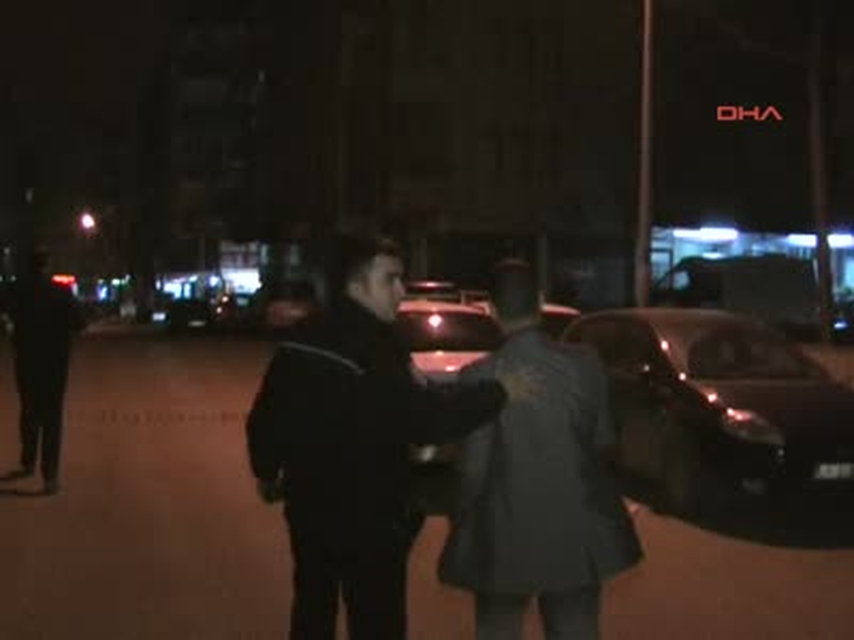 Muhtarın Kasasını Çaldılar