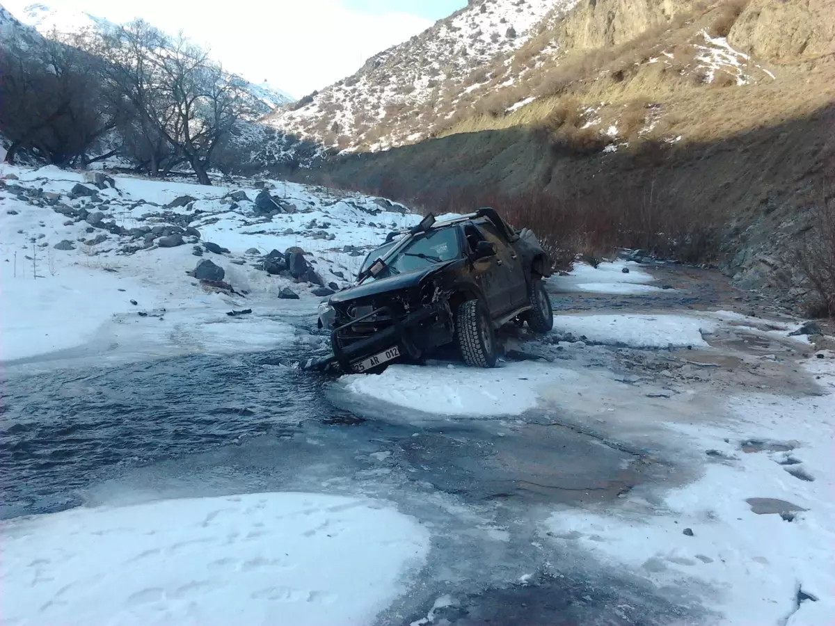 Oltu\'da Trafik Kazası: 1 Ölü