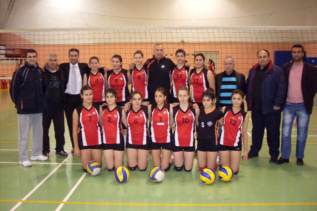 Pamuk Spor Kızları Voleybolda İddialı