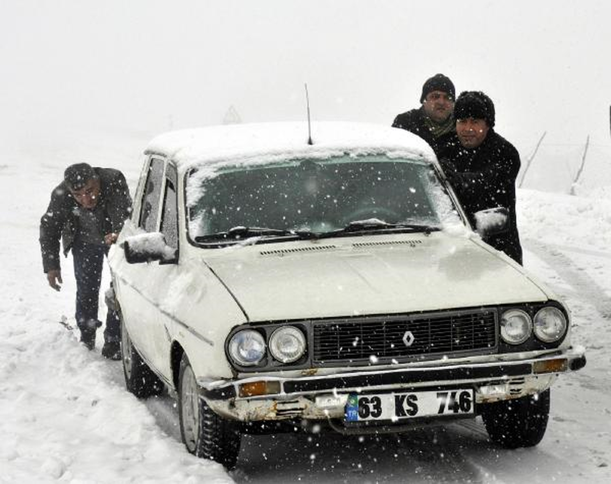 Siverek\'te Kar Hayatı Olumsuz Etkiledi