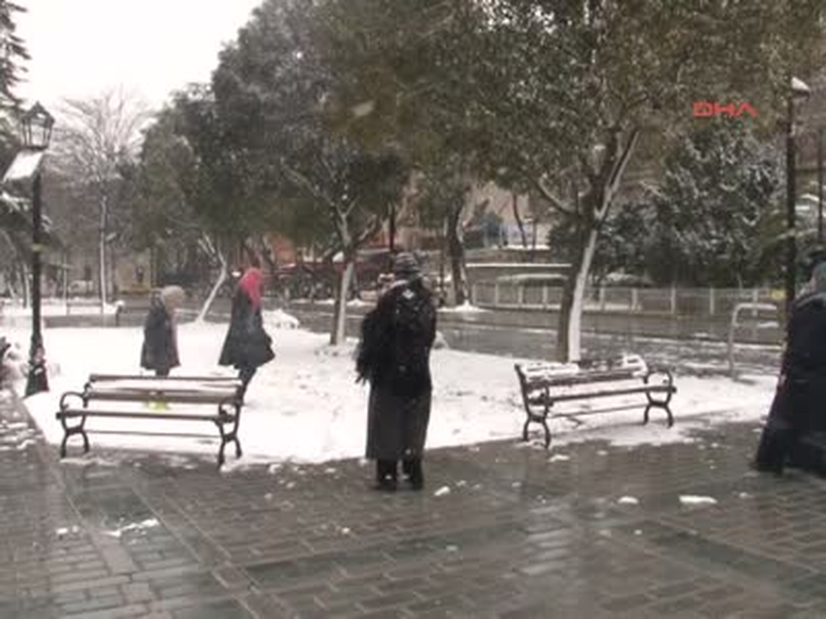 Sultanahmet Turistlere Kaldı