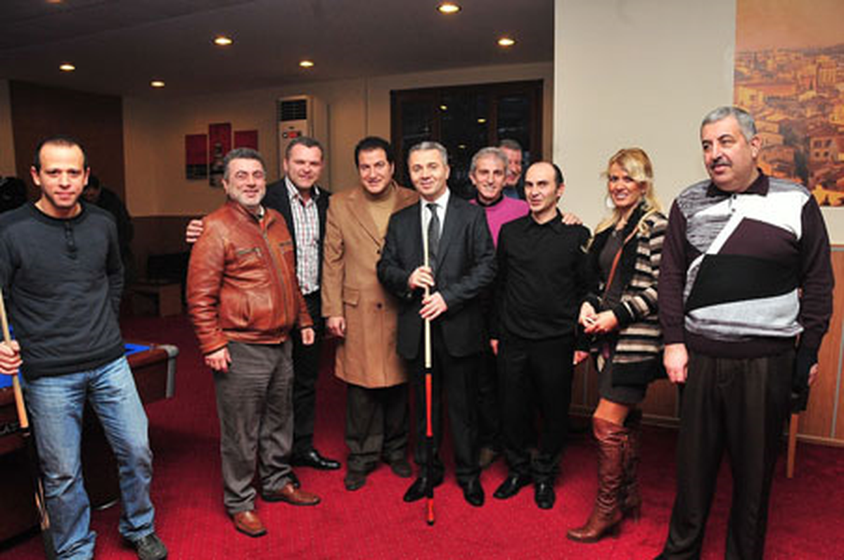 Uzun Academia Bilardo Salonu\'nun Açılışında