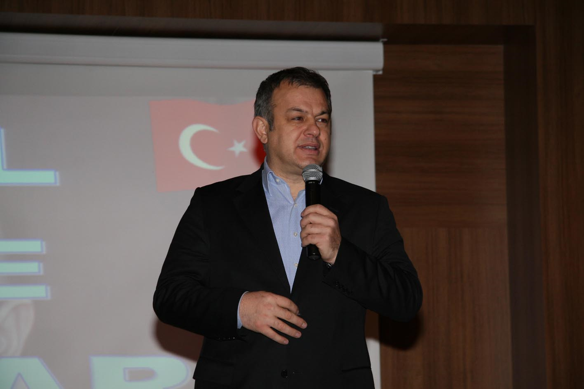 Adapazarı Belediyesi Eğitim Seminerleri Sürüyor