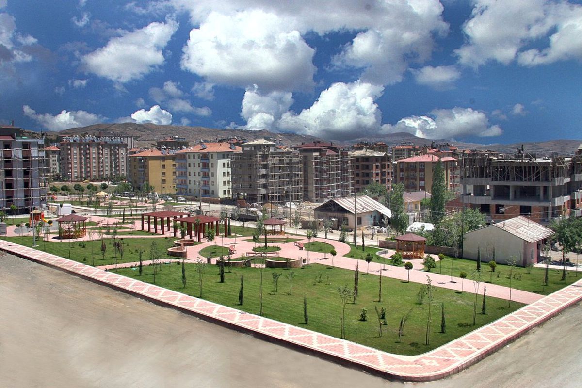 Başkan Selmanoğlu Azerbaycan Parkı Törenle Açılacak