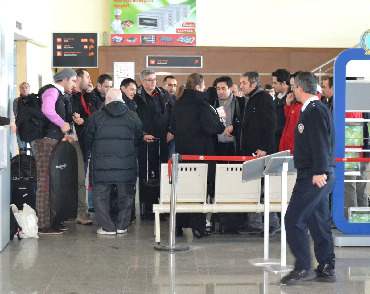 Beşiktaş Kafilesi Kayseri'den Ayrıldı