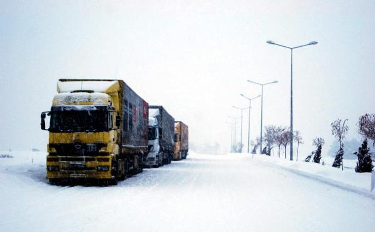 Bingöl\'de 266 Köy Yolu Kardan Kapandı