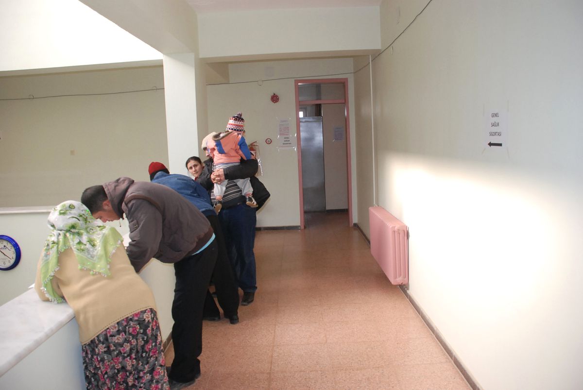 Didim'de 1500 Kişi Gelir Testi Başvurusu Yaptı