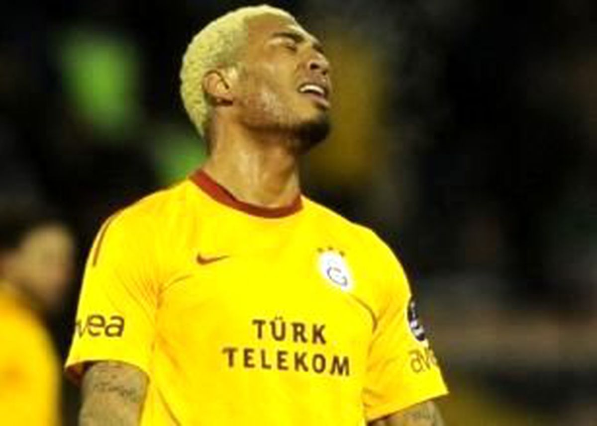 G.saray\'dan Kazım Açıklaması