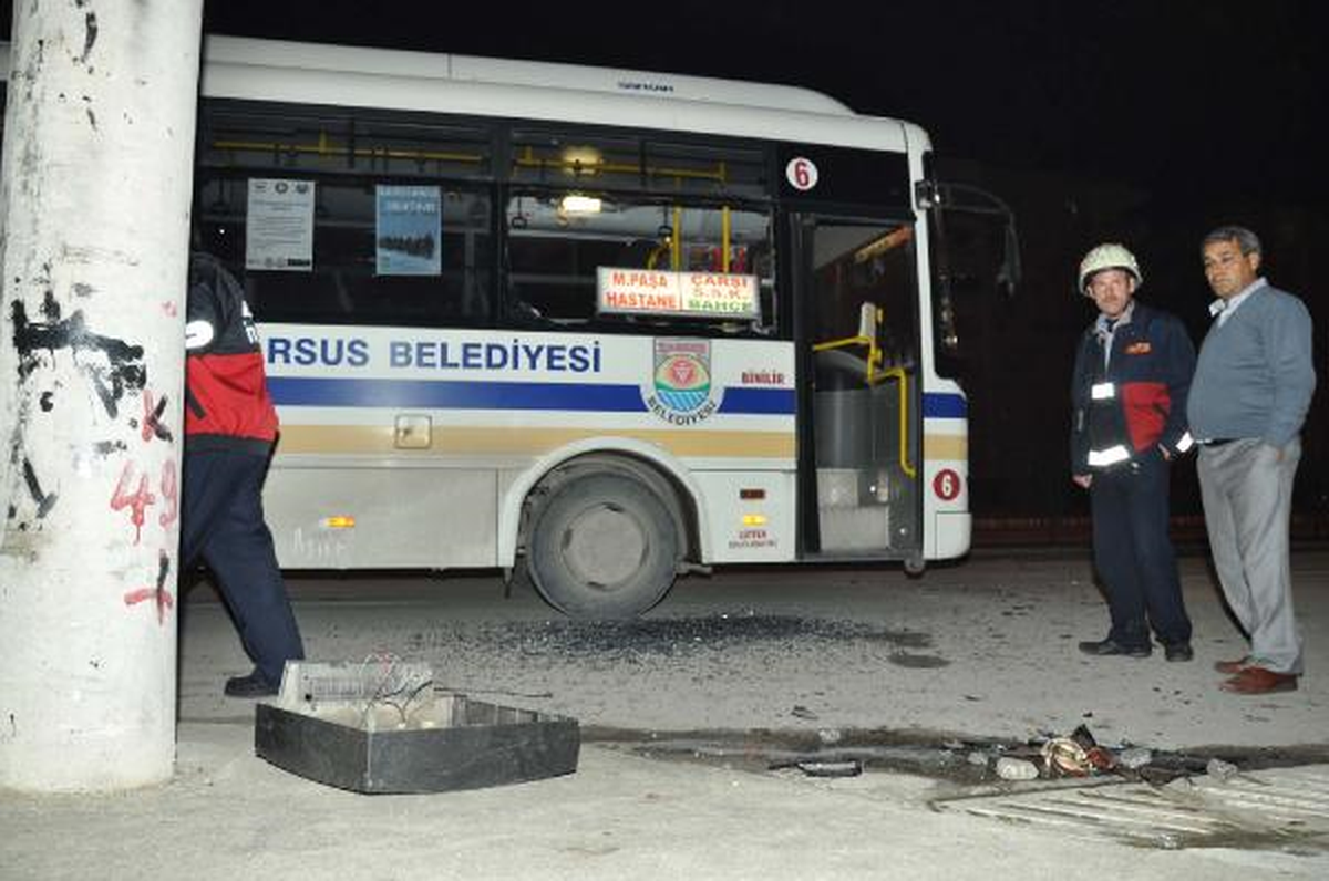Halk Otobüsünü Böyle Yaktılar