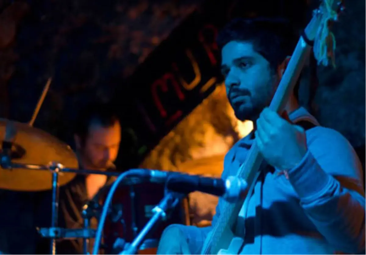 İstanbul Live Sahnesinde Entu