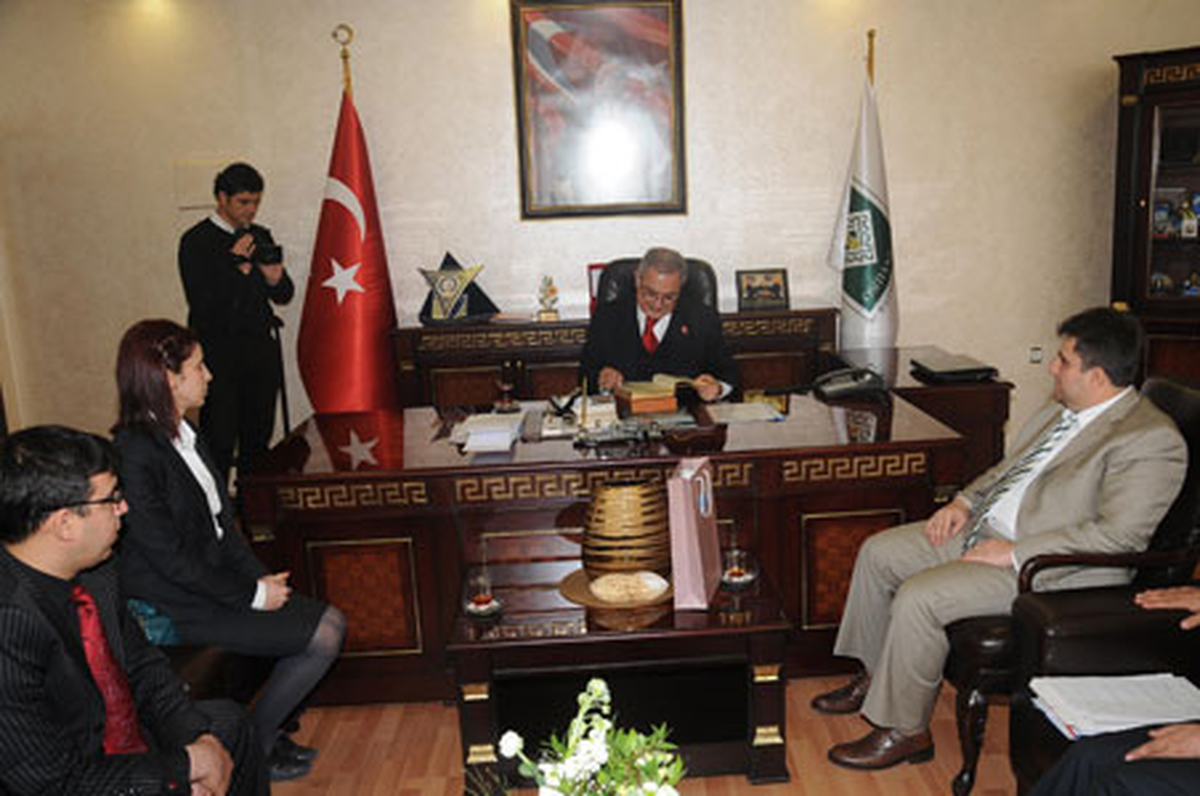Kadir Kara\'ya Özel Hediye