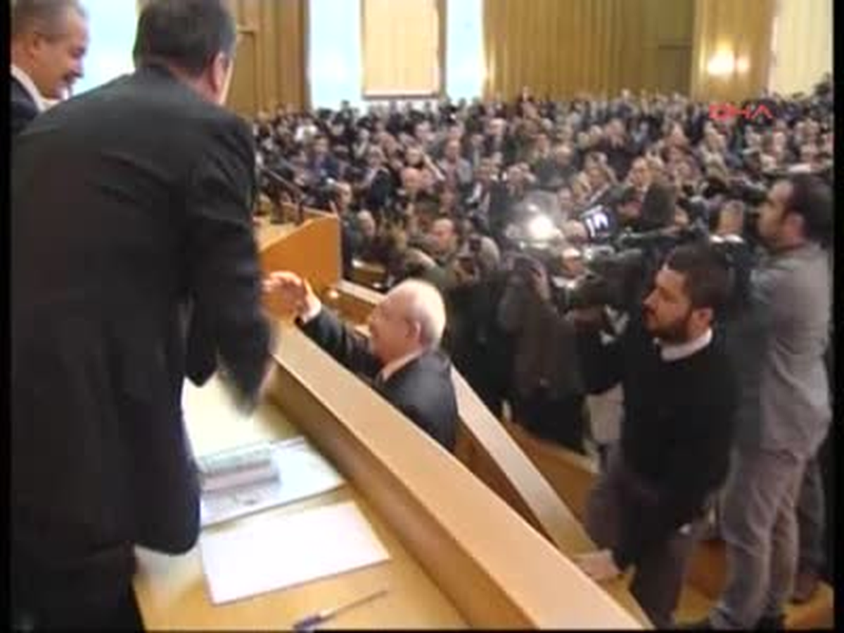 Kılıçdaroğlu "Senden Önceki Nesil Dinsiz Miydi?"