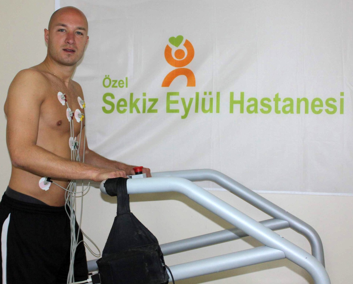 Manisaspor'un Yeni Transferleri Sağlık Kontrolünden Geçti