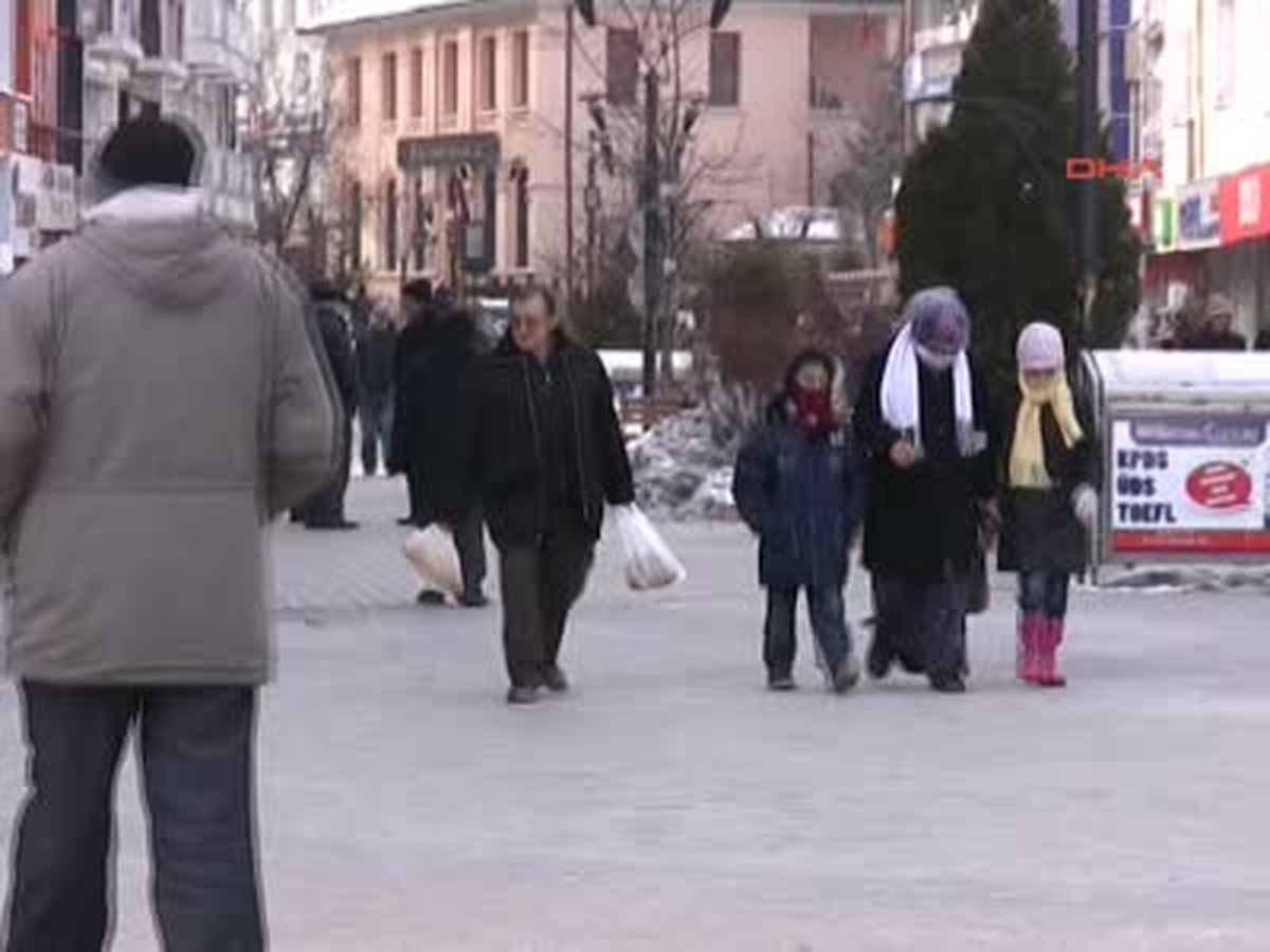 Nüfusundan 25 Bin Erkeğin Azalması Kütahya\'yı Karıştırdı