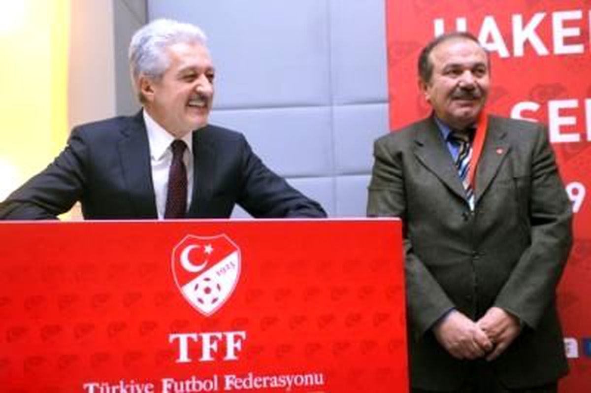 Tff Yönetimi, Göreve Devam Etme Kararı Aldı