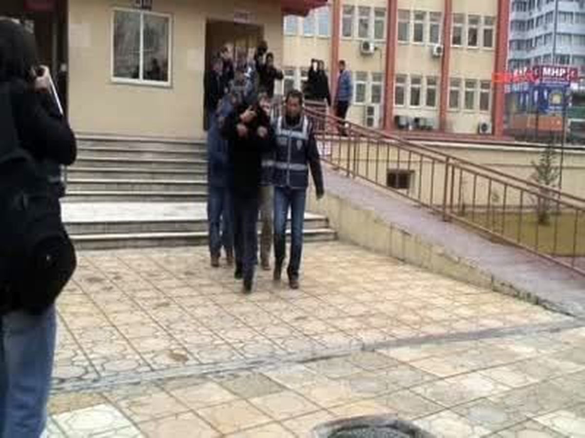 Uluslararası Şebekenin Türkiye Ayağı İzmir\'de Çökertildi