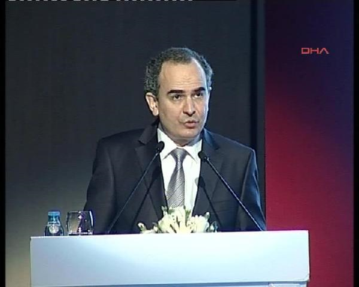 Yeniden-Merkez Bankası 2012 Enflasyon Raporunu Açıkladı