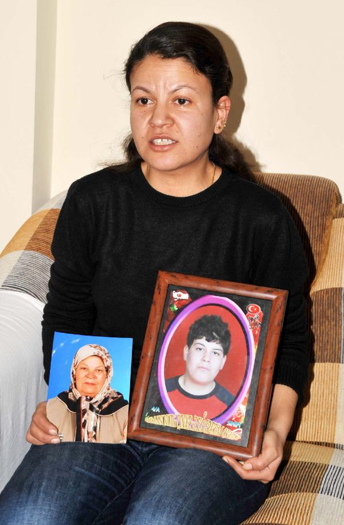 Annesi Öldürülen Engelli Kızdan 16 Gündür Haber Yok