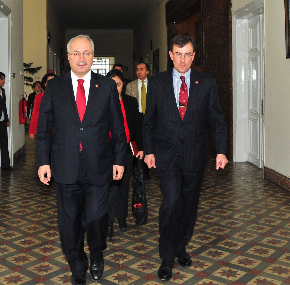 Avustralya'nın Türkiye Büyükelçisi Bıggs Vali Daşöz'ü Ziyaret Etti