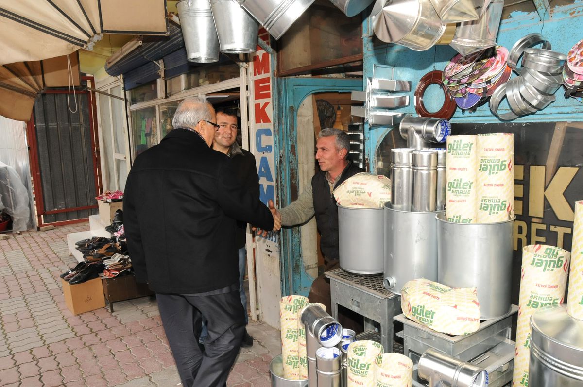 Başkan Kocamaz'dan Esnafa Ziyaret
