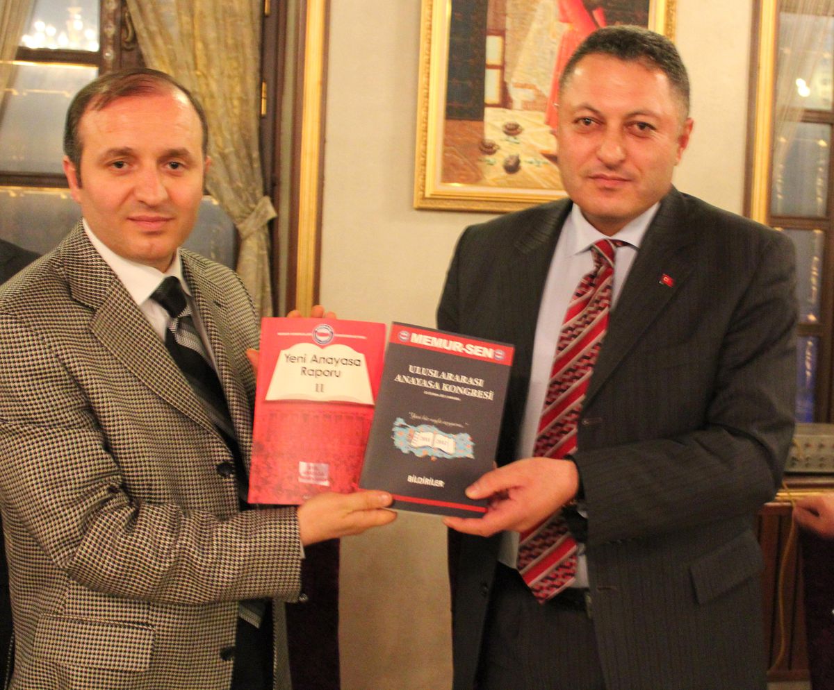 Büyükşehir Belediye Başkanı Küçükler, Sendika Başkanlarıyla Bir Araya Geldi