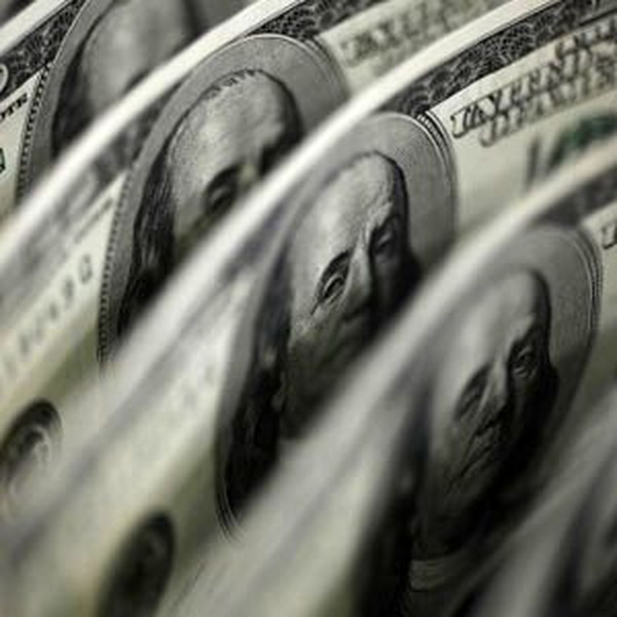 Dolar 1,7700 Liranın Altına Geriledi