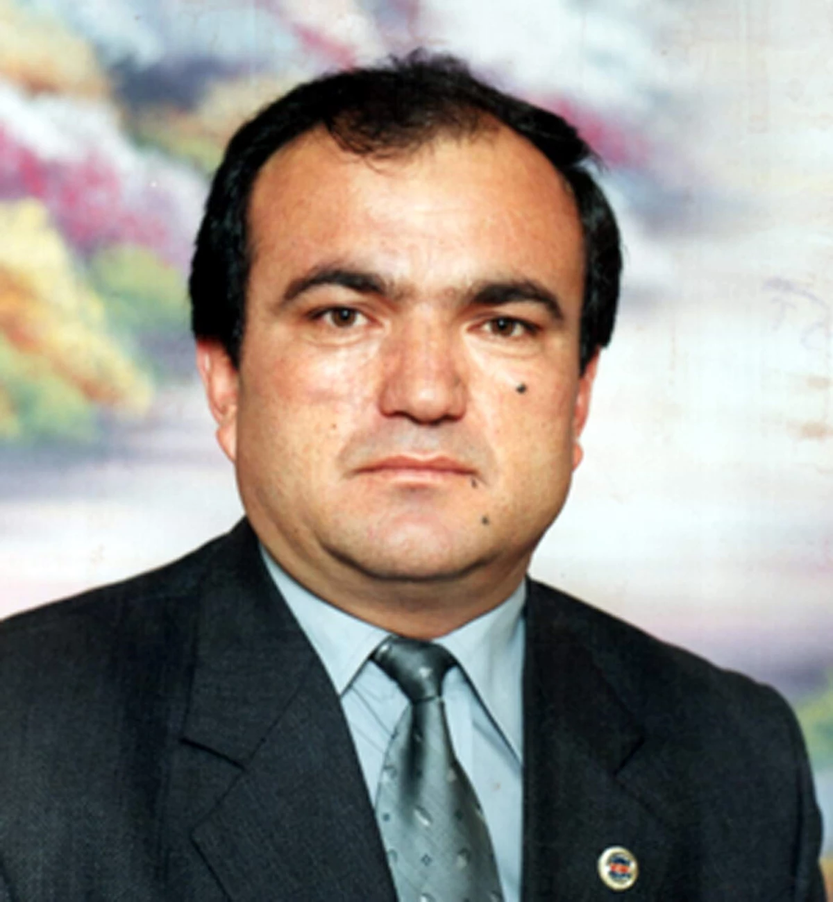 Eski Belediye Başkanı İntihar Etti