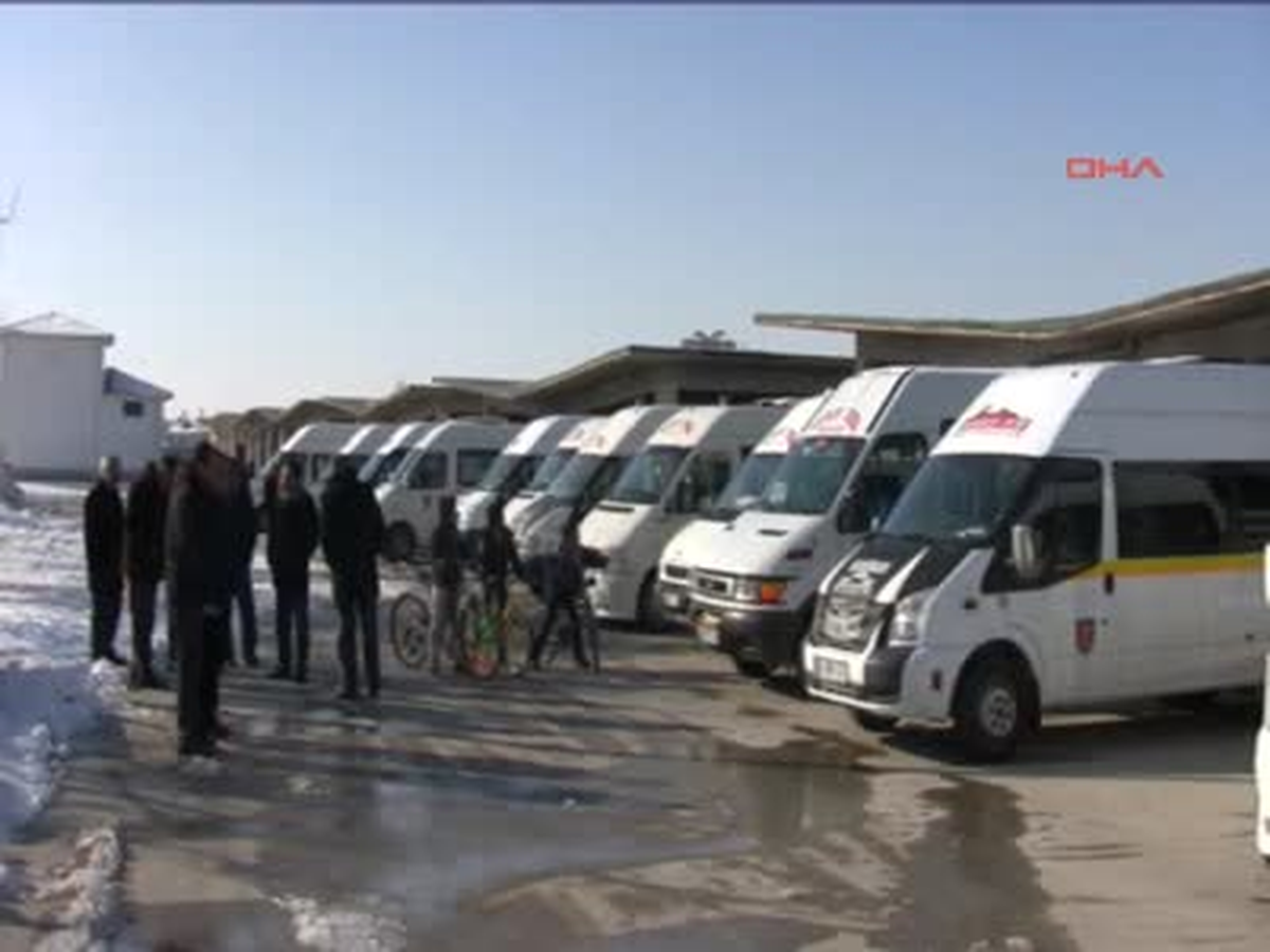 Gribal Enfeksiyona Karşı Minibüs ve Taksiler İlaçlanıyor