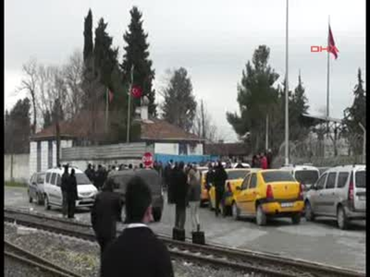 Gümrükte Taksici Eylemi