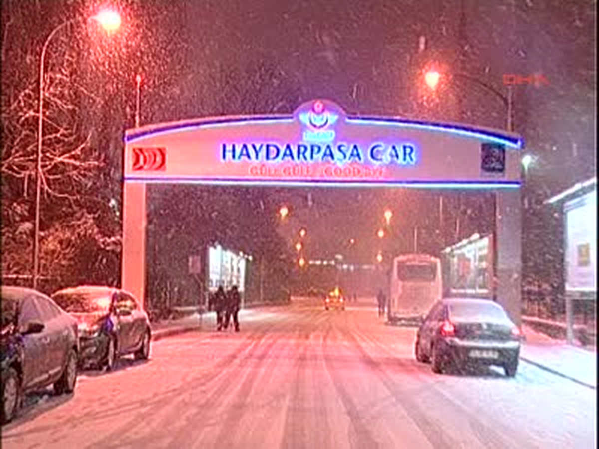 Haydarpaşa\'da Son Tren Protestosu