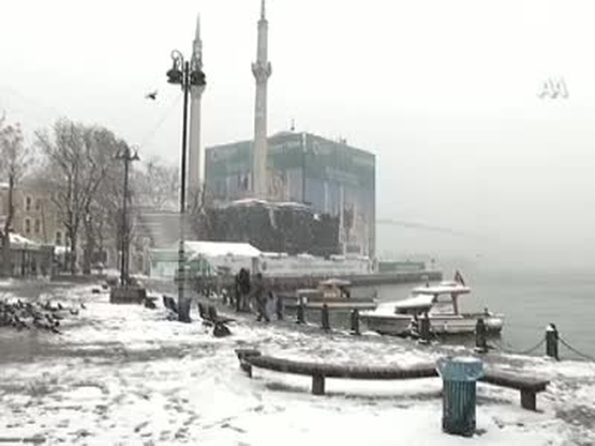 İstanbul Beyaza Büründü