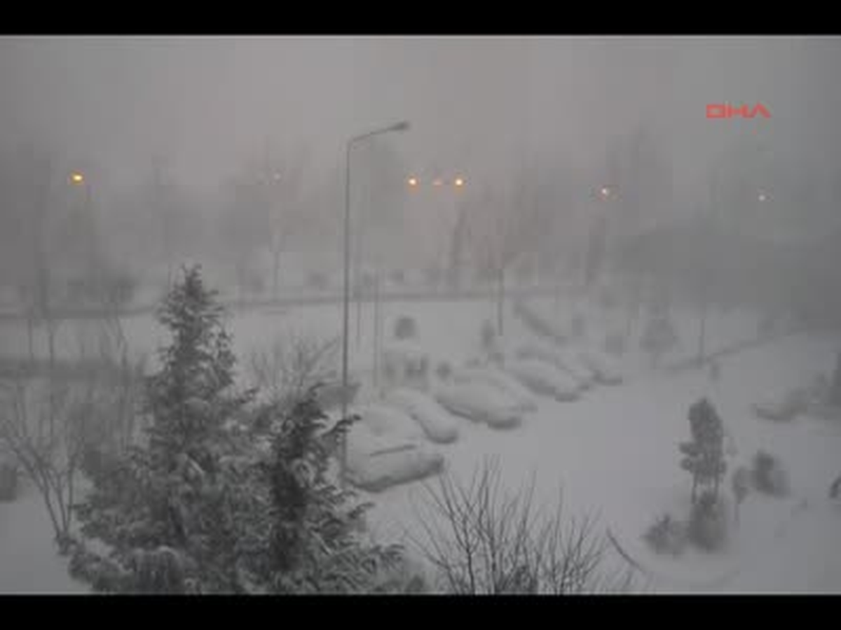 İstanbul'da Kar Esareti