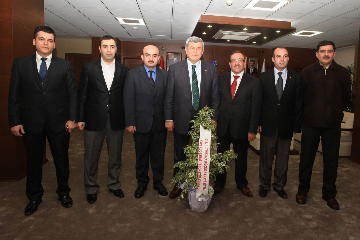 Karaosmanoğlu, Gebze Esnafıyla Görüştü