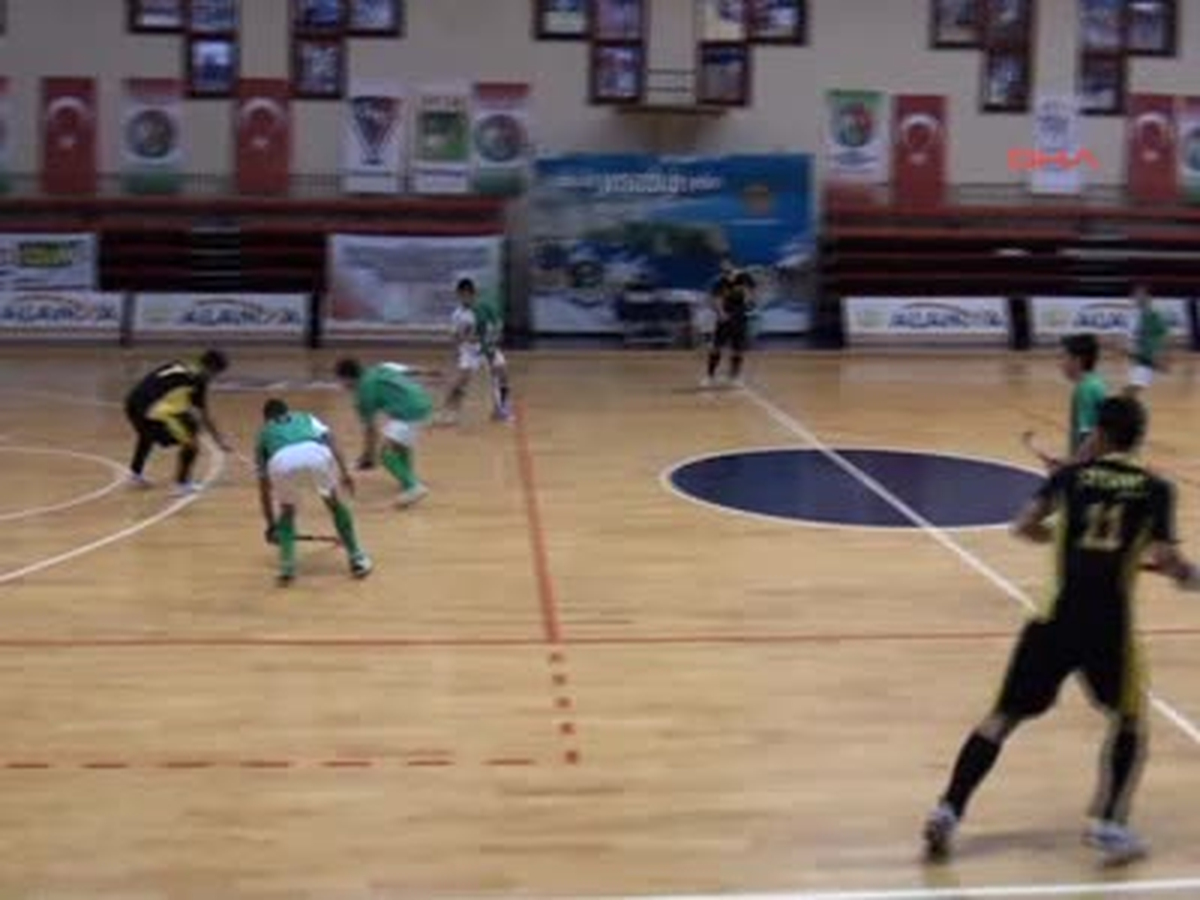 Salon Hokeyinde Süper Lig Heyecanı