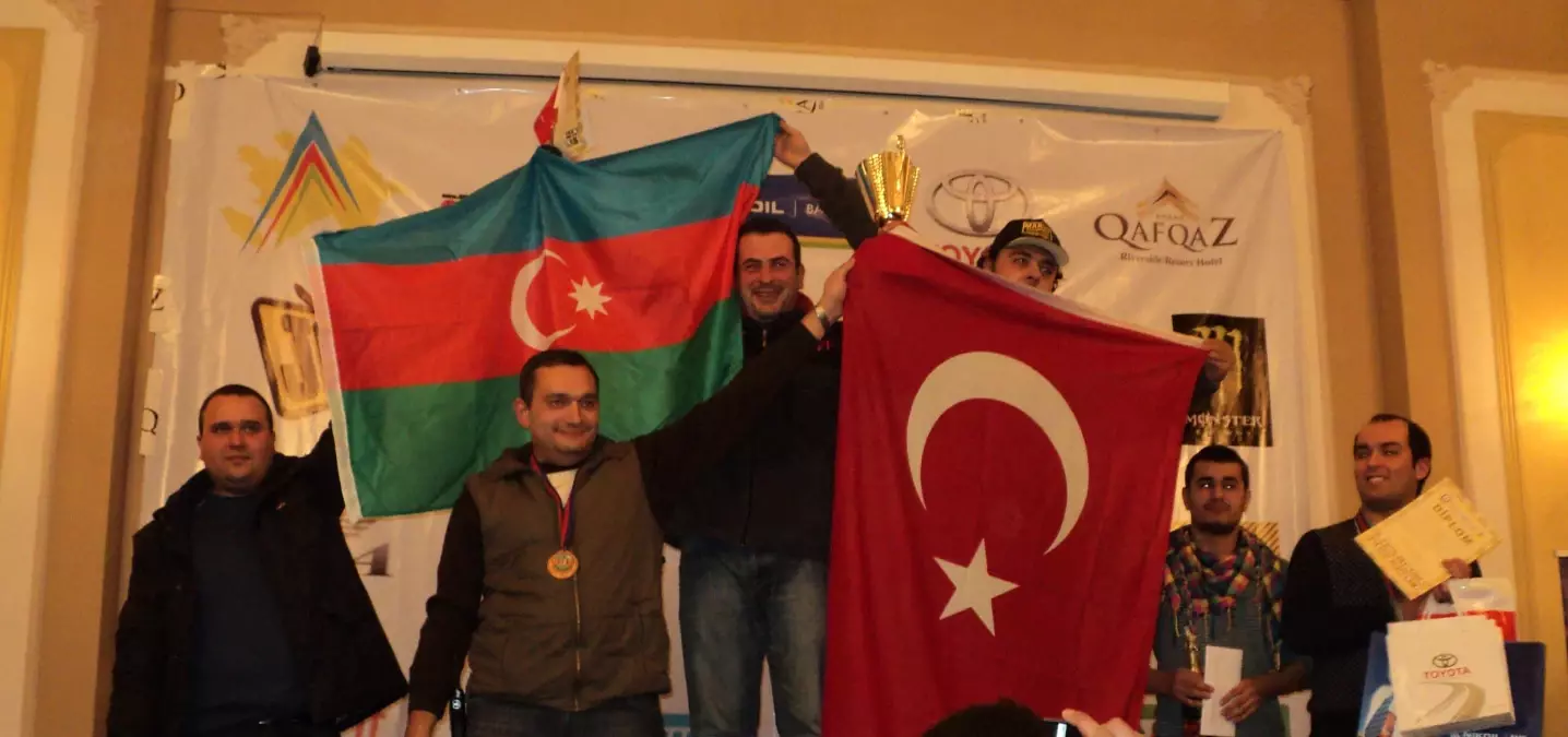 Şampiyonluk Kupası ile Tur Attılar