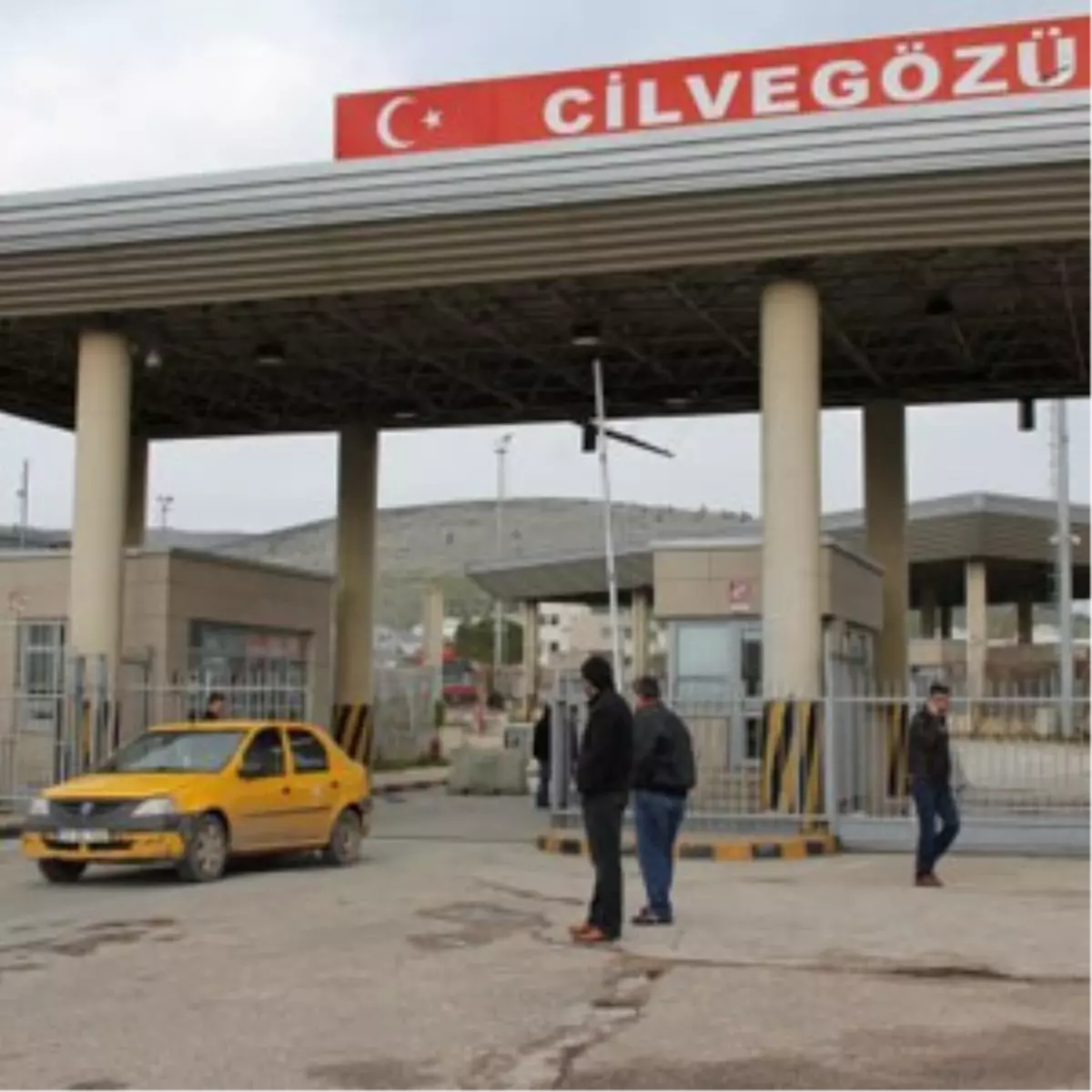 Sınırda Taksicilere Sınırlama