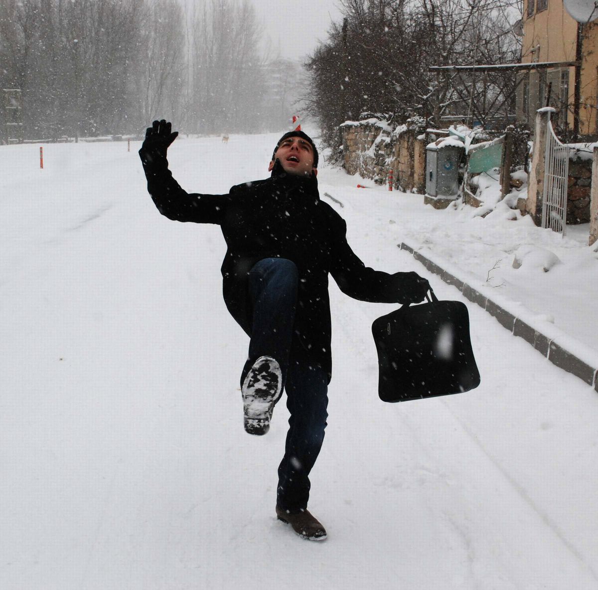 Tokat'ta Buzlanma Nedeniyle Düşen 30 Kişi Hastanelik Oldu
